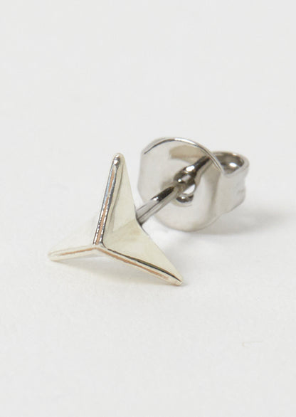 【受注限定｜6/28 21:08日迄】MAKIBISHI PIERCED EARRING