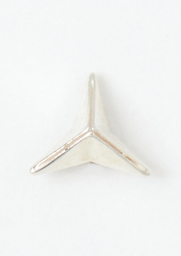 【受注限定｜6/28 21:08日迄】MAKIBISHI PIERCED EARRING