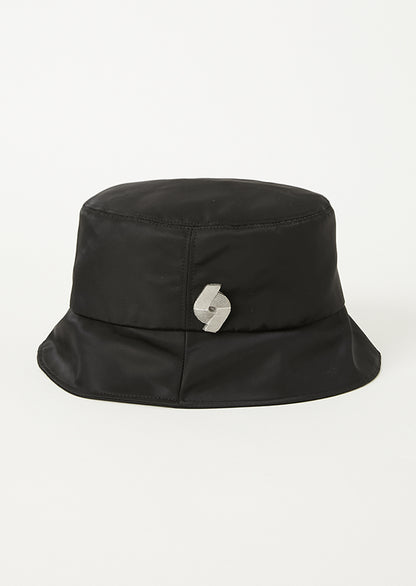 BUCKET HAT WTH 6 BROOCH